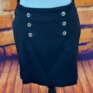 White House Black Market Black Mini  Size 2